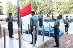 LANTAMAL III JAKARTA LAKSANAKAN APEL GABUNGAN DAN UPACARA PENAIKAN BENDERA