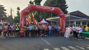 Prajurit Yonif Para Raider 502 Ujwala Yudha Kembali Torehkan Prestasi Gemilang Ajang Kejuaraan Mahameru Run dan Bangkalan Run