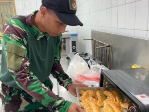 Tingkatkan Keahlian Memasak, Tim Masak YR 754 Kostrad Ikuti Penataran