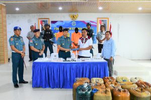 Penangkapan BBM Jenis Solar Hasil Taping dan Narkoba Jenis Sabu-Sabu Oleh Tim Gabungan Lantamal I Belawan