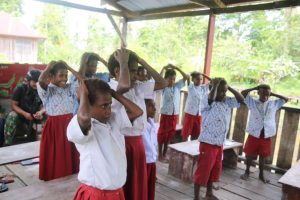 Serba Bisa, Pasukan Pandawa Kostrad, Jadi Guru di Sekolah Rimba