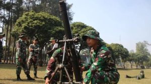 Kompi Bantuan Yonif Para Raider 502 Latihan Eksersi Senjata Mortir