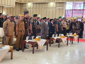 Komandan Brigif Raider 20 Kostrad Hadiri Kegiatan Pengaktifan Kembali Saudara Eltinus Omaleng sebagai Bupati Mimika