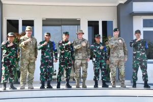 Pangdivif 2 Kostrad Laksanakan Pertemuan dengan Panglima Divisi Infanteri ke-25 Angkatan Darat AS di Schofield Barracks