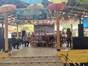 Komarudin Selaku Anggota Dewan DPRD Kota Bekasi Menghadiri Acara Diskusi Kali Bekasi Tercemar Limbah, Siapa Yang Bertanggung Jawab?