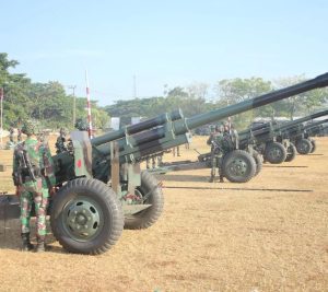 Yonarmed 6 Kostrad Bombardir Galesong Utara