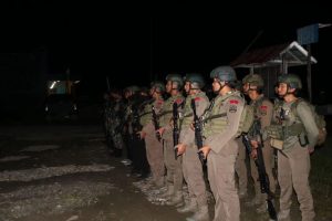 Apel Gabungan, Satgas Yonif MR 411 Kostrad Bersinergi Pastikan Keneyam Aman