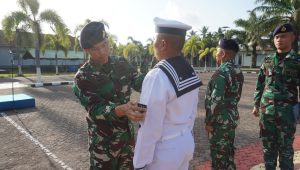 Kenaikan Pangkat Prajurit Lanal Bengkulu Kala Waktu 1 Oktober 2023