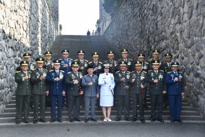 Lanal Bandung Laksanakan Upacara Ziarah Nasional Dalam Rangka HUT Ke-78 TNI Tahun 2023