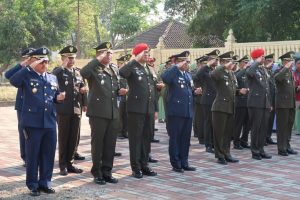 Brigif Mekanis Raider 6 Kostrad Hadiri Upacara Ziarah di TMP Jurug