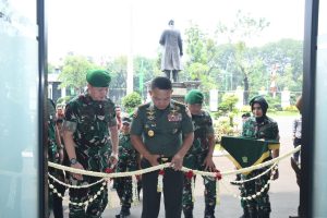 Kasad Resmikan Penggunaan Mess Berland Serta Gedung Sandi dan Siber Forensik TNI AD