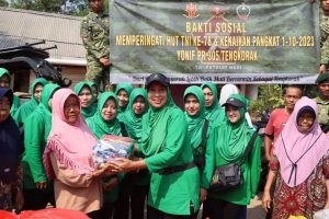 Yonif 305 Divif 1 Kostrad Gelar Baksos untu Negeri