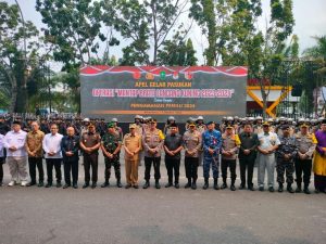 Lanal Dumai Hadir Dalam Apel Gelar Pasukan Operasi Mantap Brata Lancang Kuning 2023-2024 di Provinsi Riau