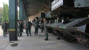 Pastikan Kesiapan Tempur, Sopsad Sidak Yonkav 1 Kostrad