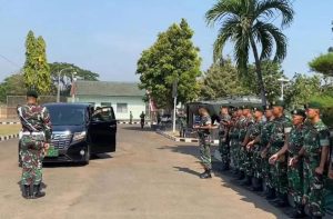 Kaskostrad Kunjungi Batalyon Zeni Tempur 10 Kostrad