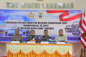 Bina Ketahanan Wilayah di Kepulauan Perbatasan Terdepan, Lanal Tarempa Laksanakan Penyuluhan dan Bakti Sosial di Kepulauan Anambas