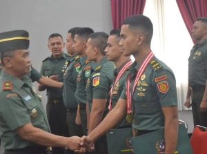 Prajurit Yonkav 8 Narasinga Kostrad Raih Prestasi Lulusan Terbaik Prodi Diksa Jerman TA.2023