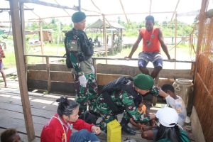 Tim Kesehatan Pandawa Kostrad Cegah Penyakit Berbahaya Bersama Puskesmas Mumugu