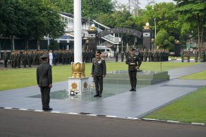 Kostrad Gelar Upacara Hari Pahlawan