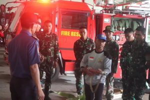 Brigif 14 Mandala Yudha Kostrad Laksanakan Latihan Pemadam Kebakaran