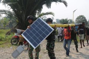 Pasukan Pandawa Kostrad Datang, Terangi Kegelapan di Pedalaman Nduga Papua