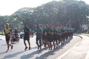 Jaga Fisik dan Stamina, Prajurit Yonbekang 2 Kostrad Lari Pagi Gembira