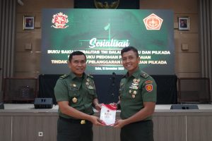 Personel Kostrad Ikuti Sosialisasi Buku Saku Netralitas TNI
