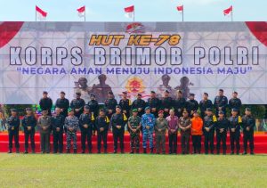 Komandan Lanal Dumai Hadir Dalam Upacara HUT Ke-78 Korps Brimob Polri Tahun 2023 di Provinsi Riau