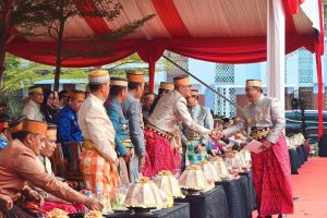 Pangdivif 3 Kostrad Hadiri Hari Jadi ke-703 Kabupaten Gowa