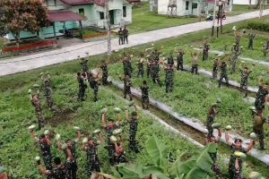Program Ketahanan Pangan Dalam Satuan, Brigif 20 Kostrad Gelar Panen Raya Semangka