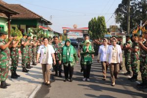 Klinik Pratama Yonif 411 Kostrad Terima Akreditasi dari Tim Surveyor LPA LASKESI
