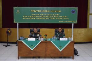 Menambah Wawasan tentang Hukum, Prajurit dan Persit Yonarhanud 2 Kostrad Terima Penyuluhan Hukum