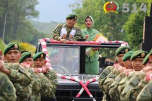 Tradisi Pelepasan Sabadha 39 Letkol Inf Rinto Wijaya Dengan Penuh Suka Cita