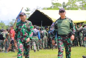 Dalam Rangka Lomba Lanjutan HUT Ke-19 Yonif 754/ENK, Danyonif 754/ENK Gelar 5 Variasi Lomba Menembak