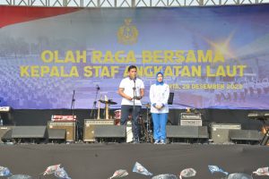DANLANTAMAL III JAKARTA IKUTI OLAHRAGA BERSAMA DENGAN KASAL