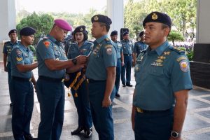 DANLANTAMAL III JAKARTA PIMPIN PENGUKUHAN JABATAN DI LINGKUNGAN LANTAMAL III JAKARTA