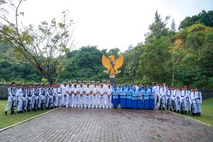 Sambut Hari Armada RI Tahun 2023, Prajurit Lanal Lhokseumawe Laksanakan Ziarah Rombongan