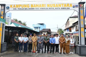 Lanal Sibolga Bersama Forkopimda Sibolga Laksanakan Peresmian Kampung Bahari Nusantara TA. 2023 di Kelurahan Pasar Belakang Kota Sibolga