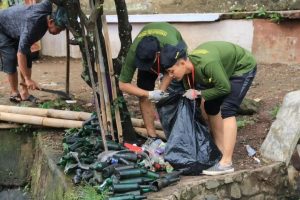 Brigif 13 Kostrad Gerakan PBN Unsil untuk Jumat Bersih