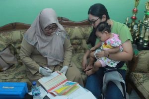 Cegah Stunting, Persit Yonkav 1 Kostrad Laksanakan Posyandu Bulanan