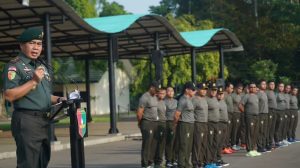 Peringati HUT Ke-58 Divif 1 Kostrad, Pangdivif 1 Kostrad Buka Turnamen Perlombaan Antar Satjar Divif 1 Kostrad