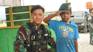 Sering Bermain ke Pos Kotis, Ariun Murib Putra Asli Papua Ingin Jadi TNI