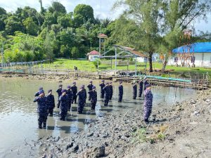 Danlanal Simeulue Tutup Secara Resmi On The Job Trainig (OJT) Perwira, Bintara dan Tamtama Remaja Lanal Simeulue