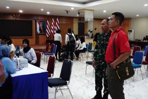 LANTAMAL III JAKARTA LAKSANAKAN DONOR DARAH KEPADA CABA DAN CATA PK TNI ANGKATAN LAUT GEL I TA 2024