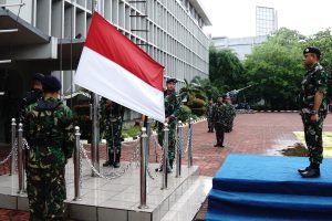LANTAMAL III JAKARTA LAKSANAKAN APEL GABUNGAN DAN UPACARA PENAIKAN BENDERA