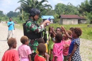 Aksi Ksatria Pandawa Kostrad, Bikin Anak-anak Semakin Cinta Dengan TNI