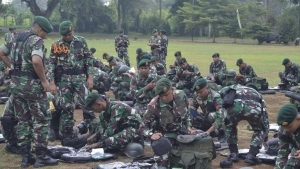 Prajurit Yonarmed 13 Kostrad Melaksanakan Apel Kesiapsigaan dan Gelar Perlengkapan