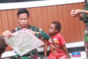 Tri Dharma Kembali Torehkan Sejarah, Terbangkan Layang-layang Perdana di Langit Sugapa