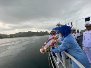 Danlanal Simeulue Pimpin Upacara Tabur Bunga Memperingati Hari Dharma Samudera