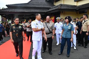 Komandan Lanal Bandung Dampingi Wakasal Hadiri Upacara Pembukaan Pendidikan Sespim Polri Tahun Pelajaran 2024